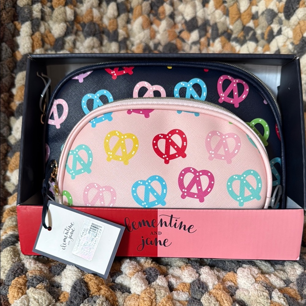 Clementine and Jane Pretzel Cosmetic 2-Bag Set - Picture 8 of 8